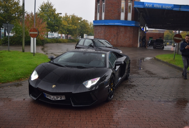 Lamborghini Aventador LP700-4