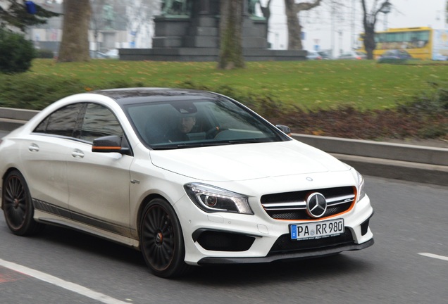 Mercedes-Benz CLA 45 AMG OrangeArt Edition C117