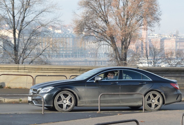 Mercedes-Benz CLS 63 AMG C218 2015