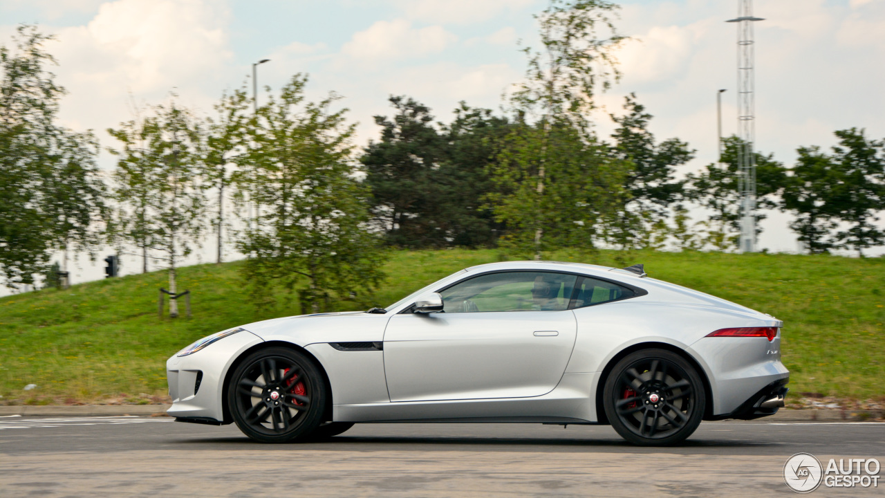 Jaguar F-TYPE R Coupé