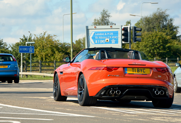 Jaguar F-TYPE S V8 Convertible