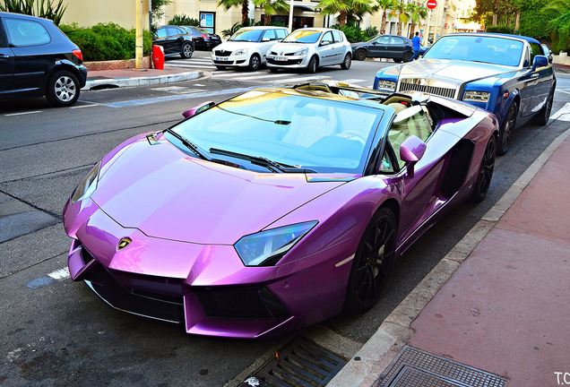 Lamborghini Aventador LP700-4 Roadster