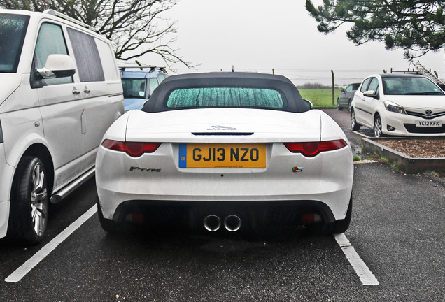 Jaguar F-TYPE S Convertible