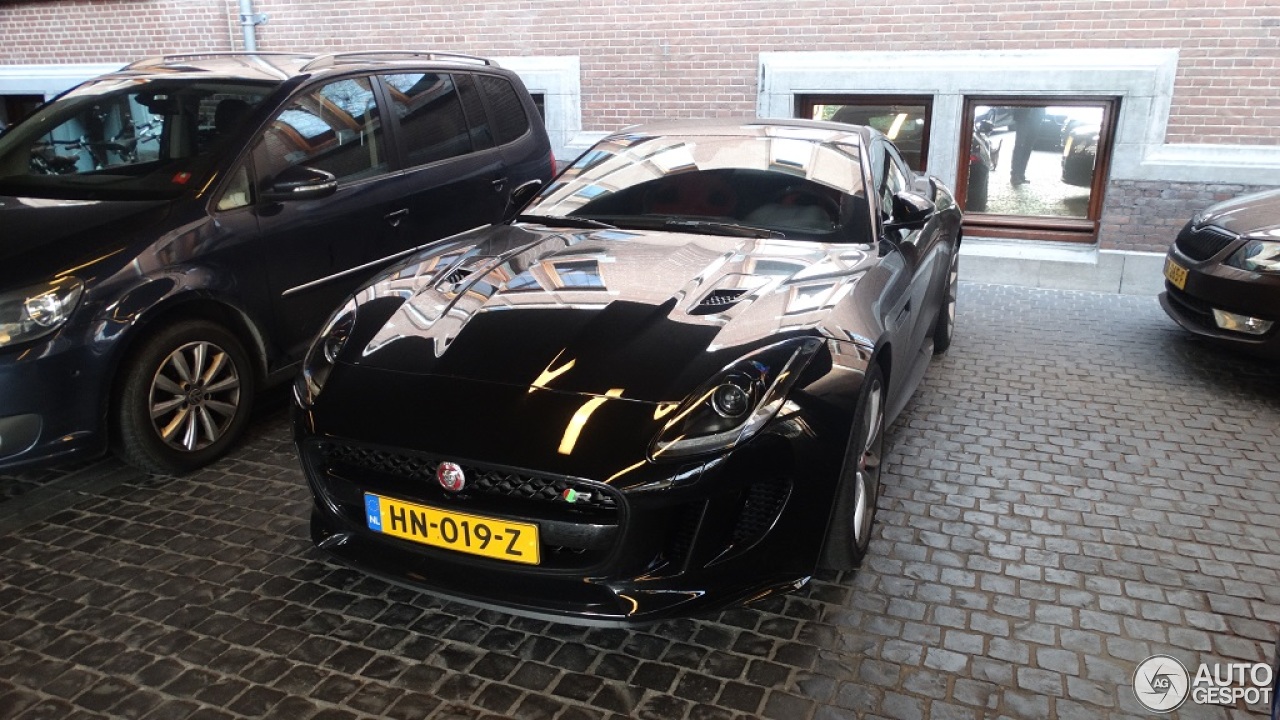 Jaguar F-TYPE R AWD Coupé