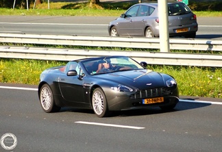 Aston Martin V8 Vantage Roadster