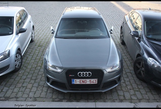 Audi RS4 Avant B8