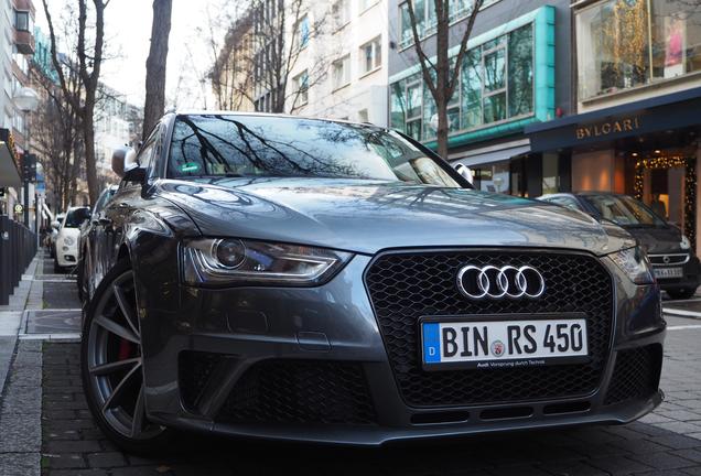 Audi RS4 Avant B8