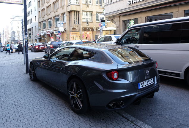 Ferrari FF