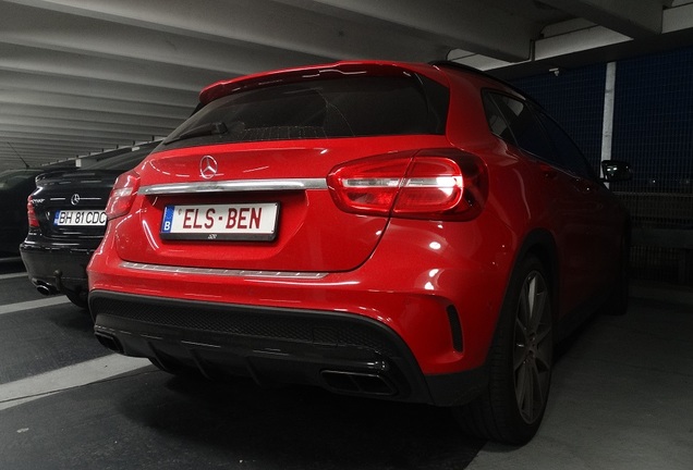 Mercedes-Benz GLA 45 AMG X156