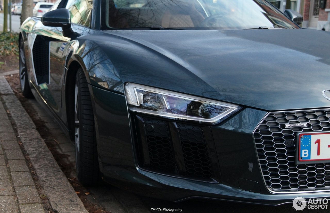 Audi R8 V10 2015