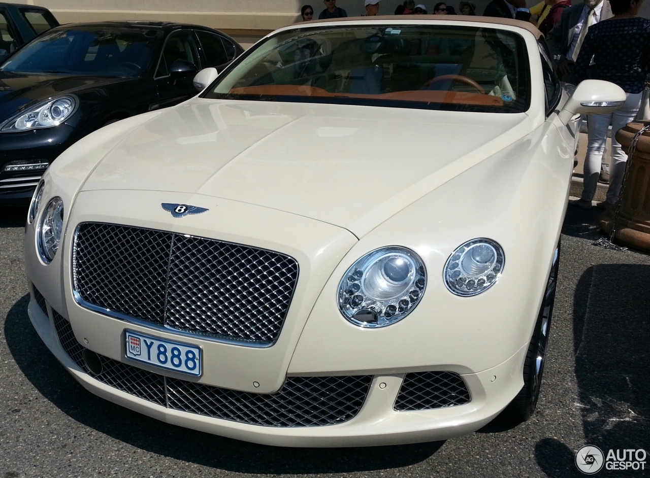 Bentley Continental GTC 2012