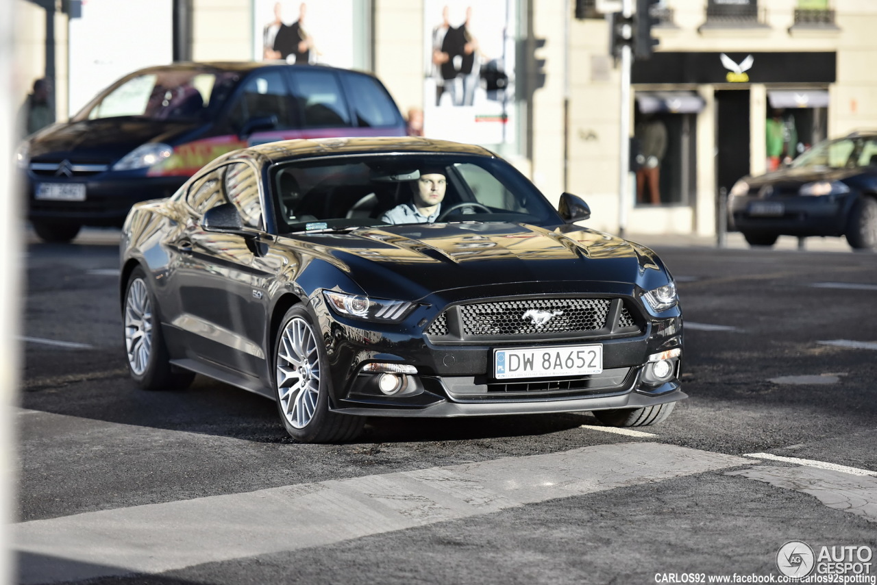 Ford Mustang GT 2015