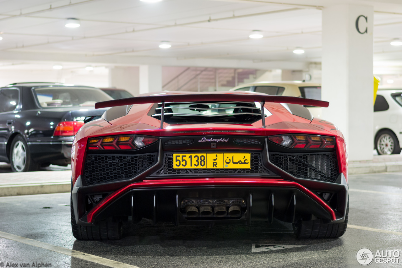 Lamborghini Aventador LP750-4 SuperVeloce