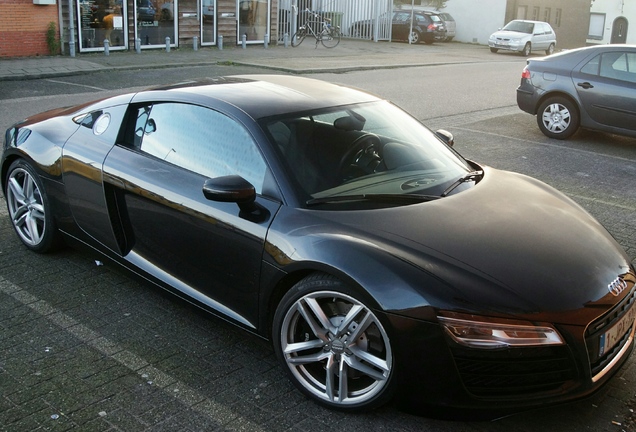 Audi R8 2013