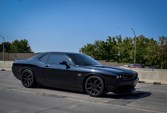 Dodge Challenger SRT-8 392