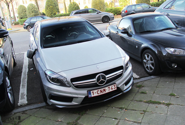 Mercedes-Benz A 45 AMG