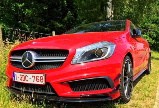 Mercedes-Benz A 45 AMG