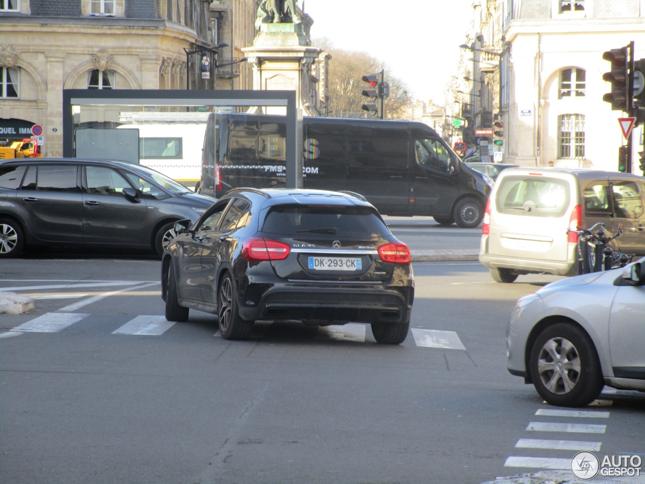 Mercedes-Benz GLA 45 AMG X156