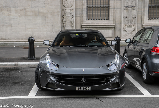 Ferrari FF