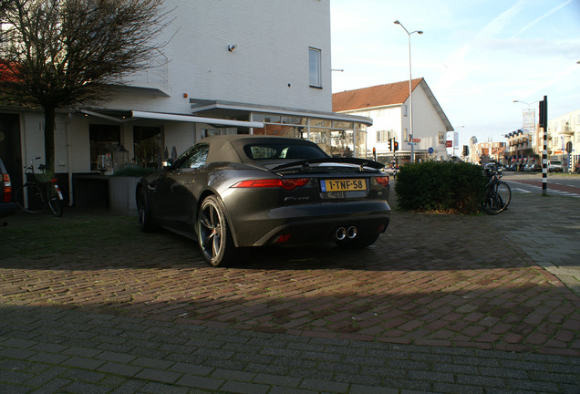 Jaguar F-TYPE S Convertible