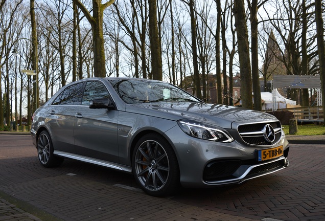 Mercedes-Benz E 63 AMG S W212