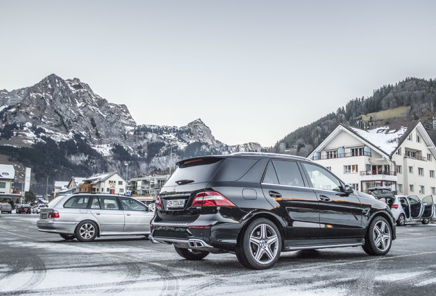 Mercedes-Benz ML 63 AMG W166