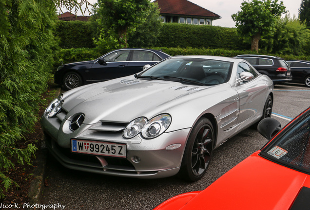 Mercedes-Benz SLR McLaren