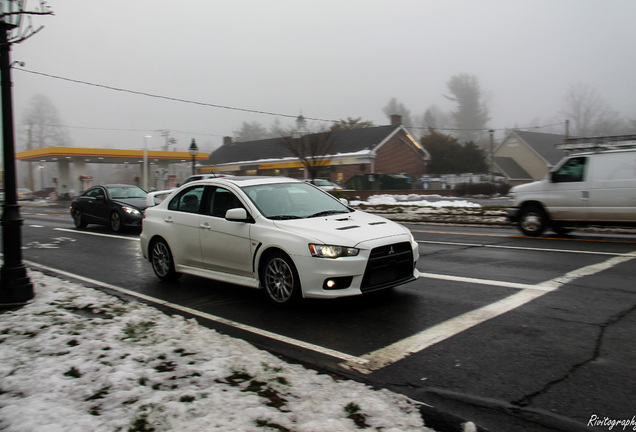 Mitsubishi Lancer Evolution X