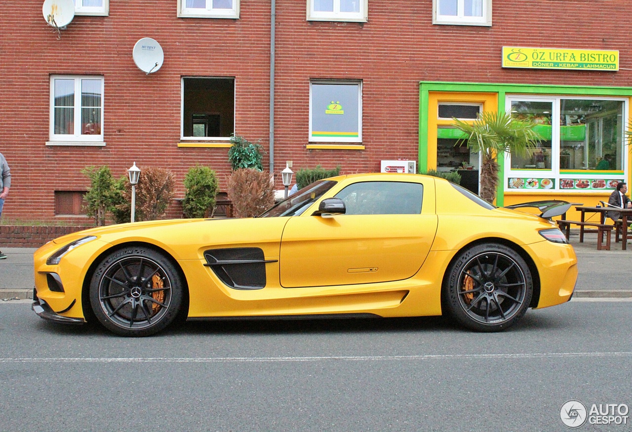 Mercedes-Benz SLS AMG Black Series