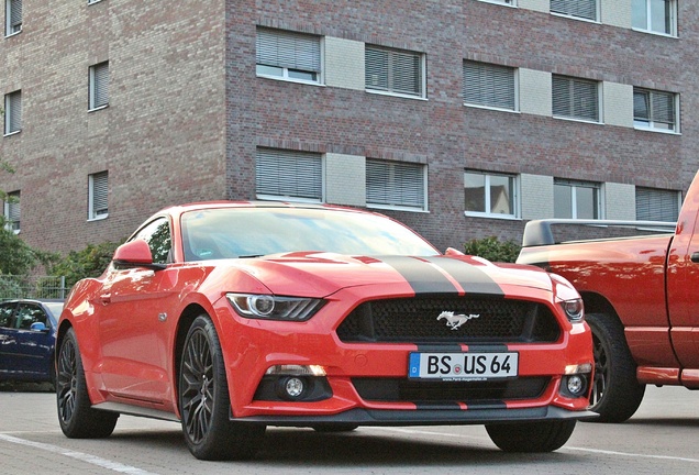 Ford Mustang GT 2015