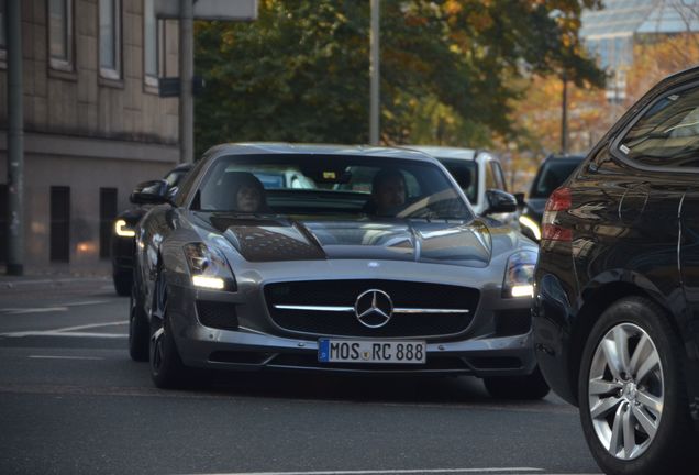 Mercedes-Benz SLS AMG GT Final Edition