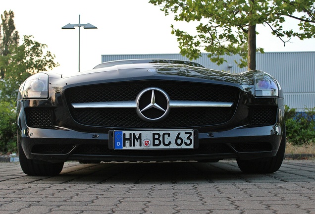 Mercedes-Benz SLS AMG Roadster