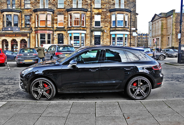 Porsche 95B Macan Turbo