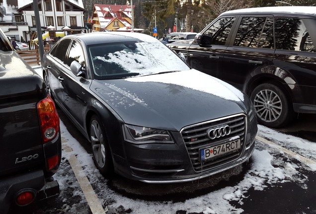 Audi S8 D4