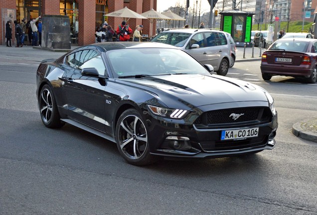 Ford Mustang GT 2015