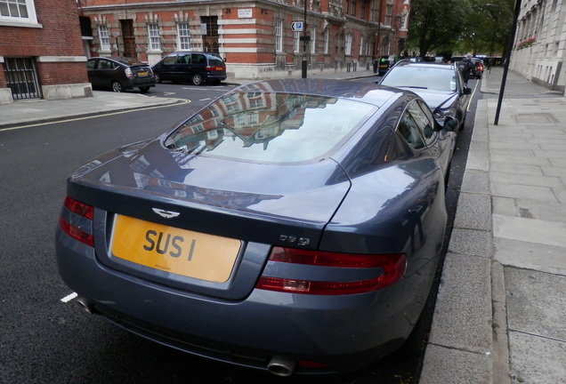 Aston Martin DB9