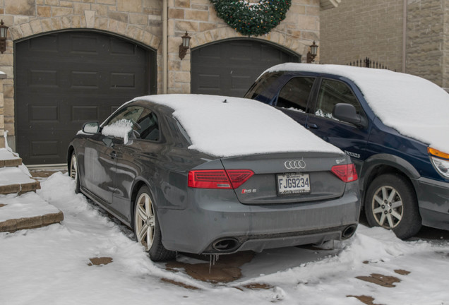 Audi RS5 B8 2012