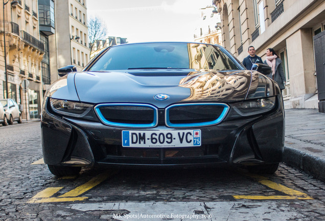 BMW i8