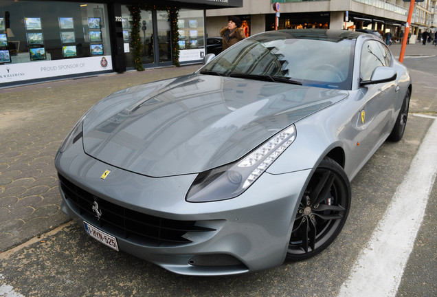 Ferrari FF