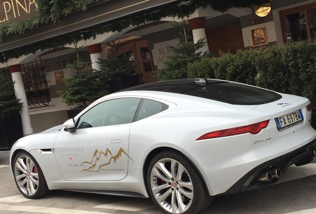 Jaguar F-TYPE R AWD Coupé