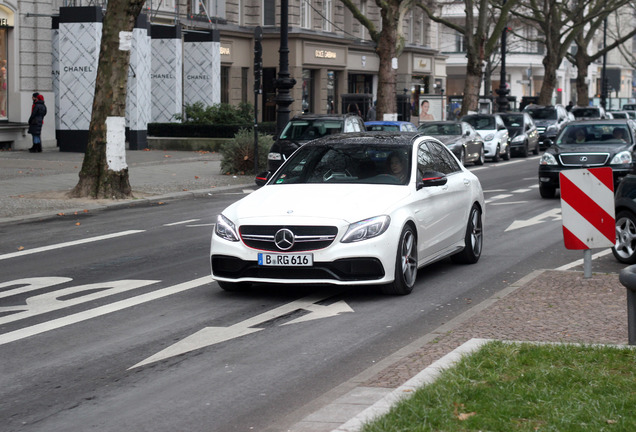 Mercedes-AMG C 63 S W205 Edition 1