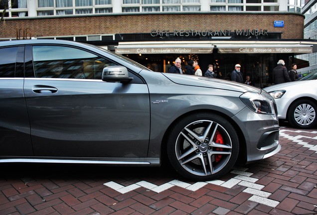 Mercedes-Benz A 45 AMG