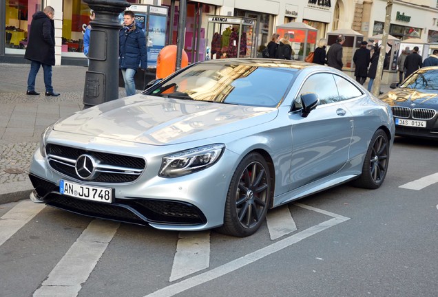 Mercedes-Benz S 63 AMG Coupé C217