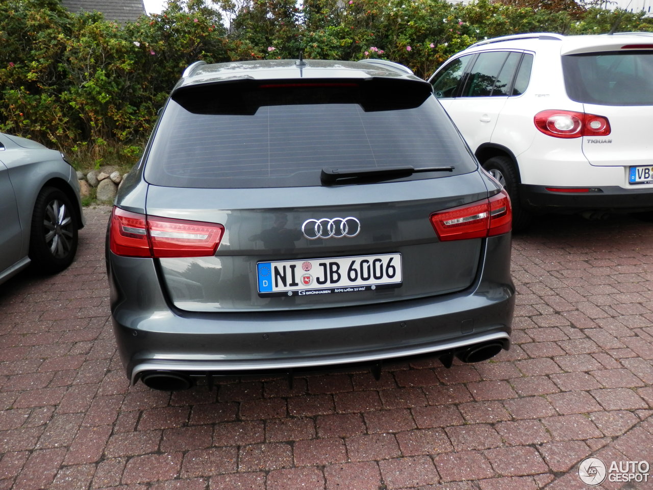 Audi RS6 Avant C7 2015