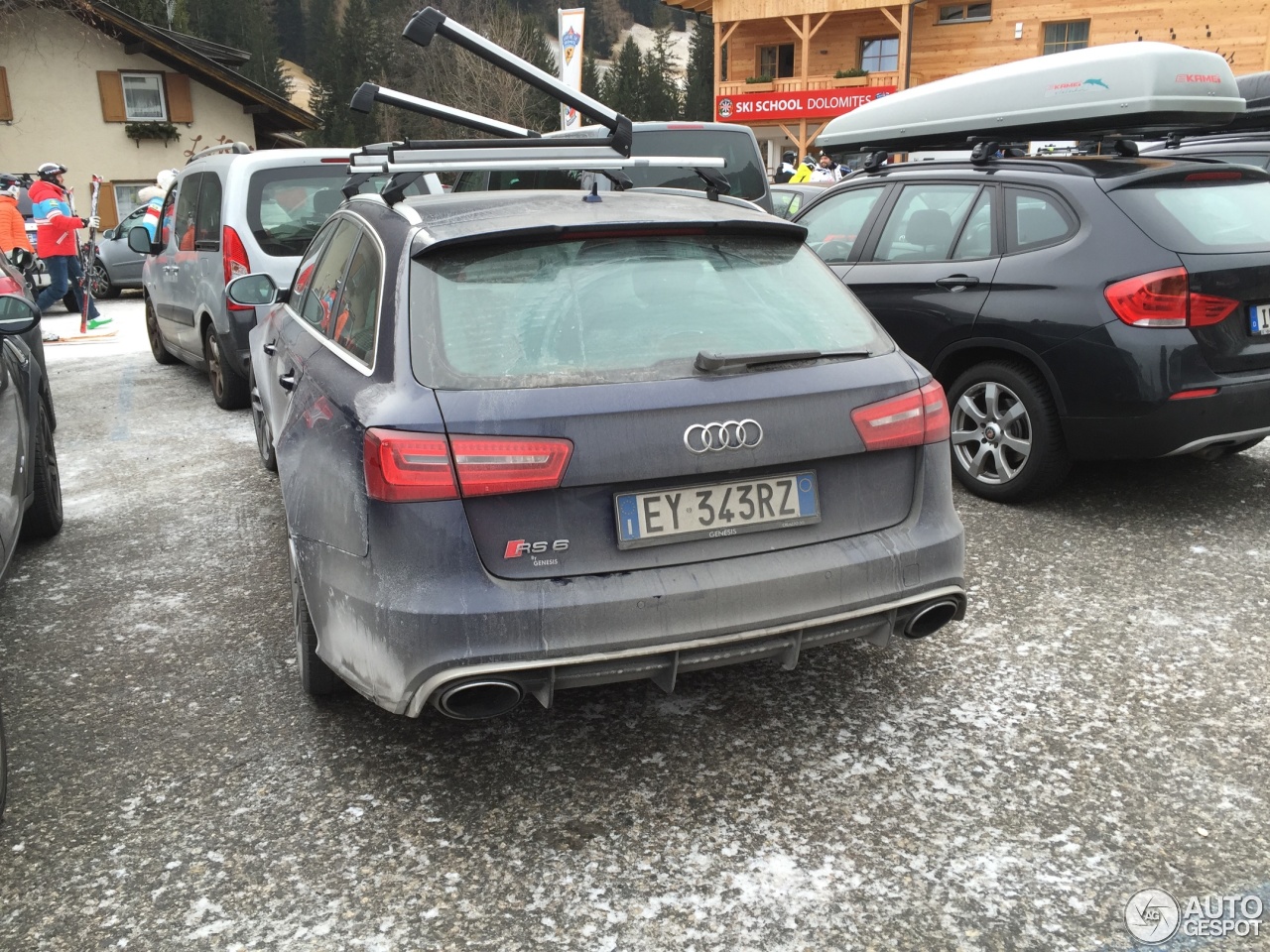 Audi RS6 Avant C7