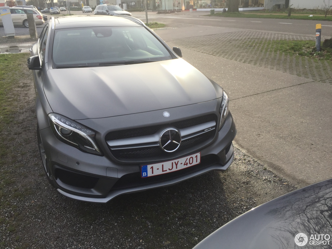 Mercedes-AMG GLA 45 X156