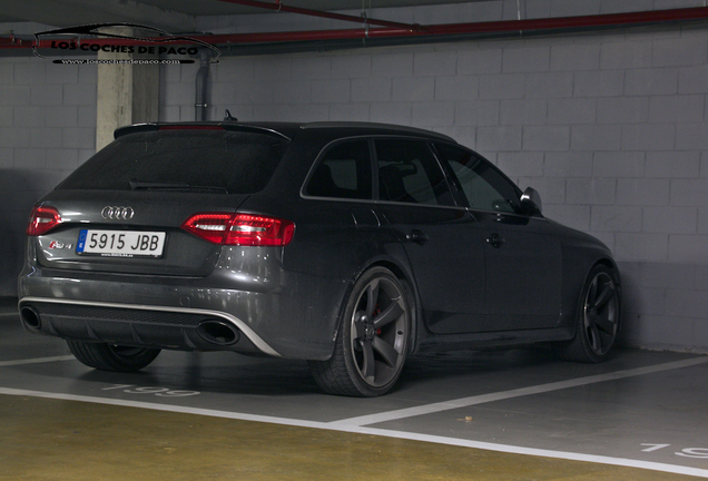 Audi RS4 Avant B8