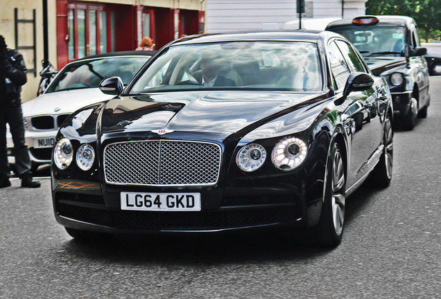 Bentley Flying Spur V8