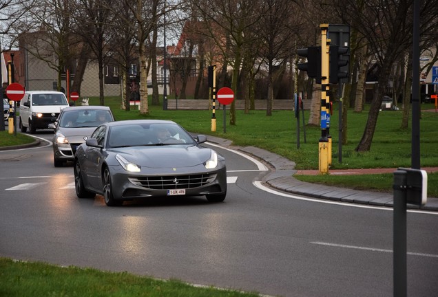 Ferrari FF