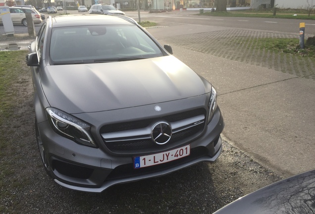 Mercedes-AMG GLA 45 X156